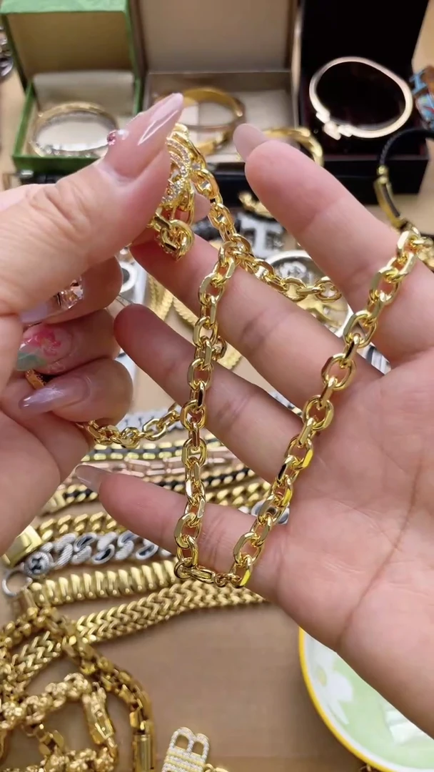 瓷片AAAAAAAAAAAAAAAA