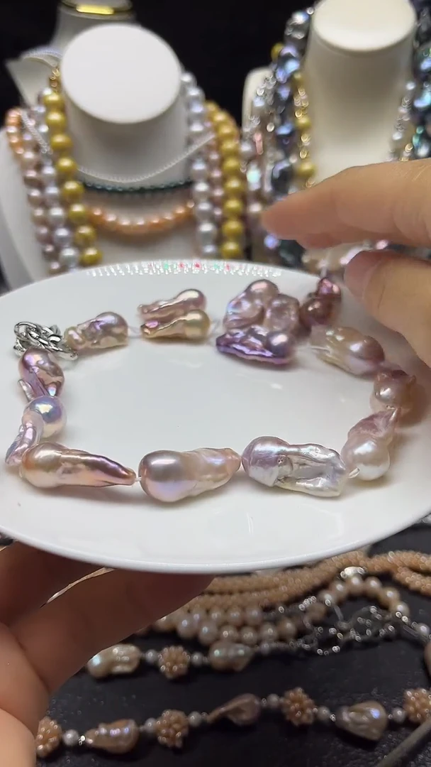 颈饰未镶嵌淡水珍珠多人