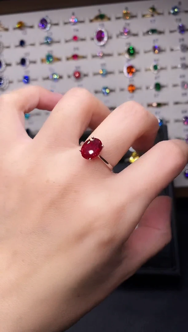 5克拉红宝石（处理）欧美风戒指