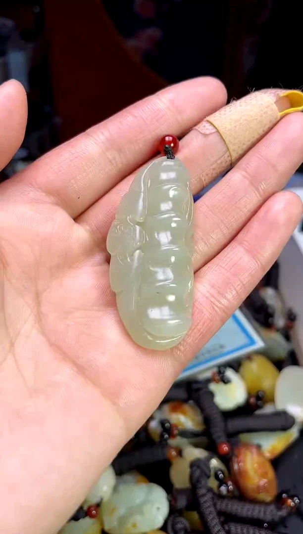 【闪购商品】和田玉颈饰未镶嵌1