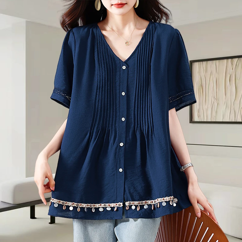 时尚V领短袖小衫女士2025年夏季新款复古度假风贝壳亮片休闲上衣