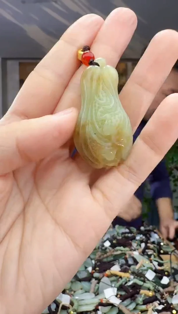 未镶嵌和田玉挂件拍一发一