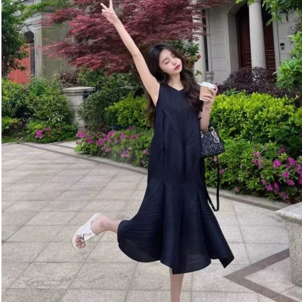 101-300【FUYUAN】褶皱连衣裙时尚白色百搭设计感l连衣裙气质显瘦