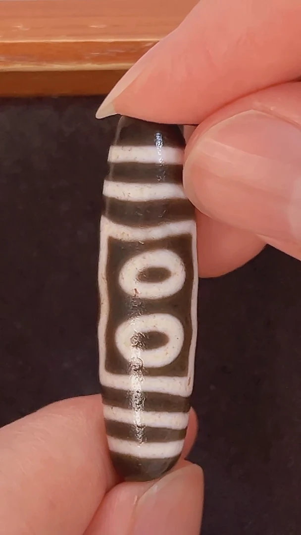 未镶嵌颈饰玛瑙/玉髓钟志明牙黄手工宝盖五眼42.8*11.5