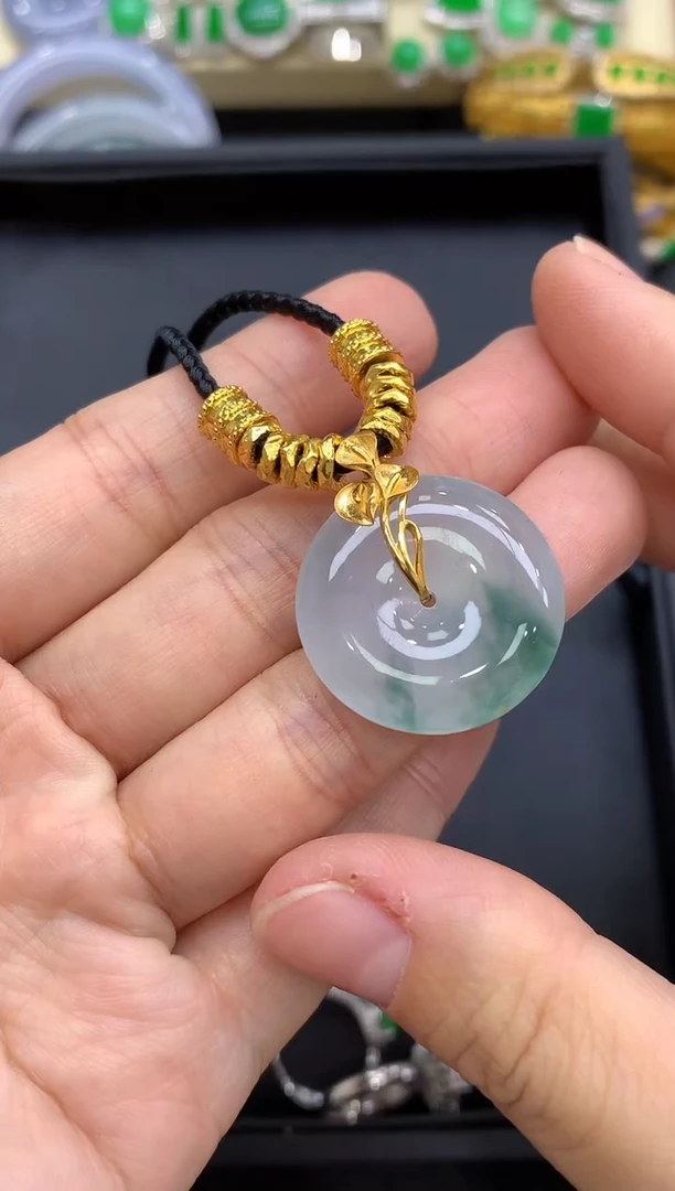 颈饰18K金镶嵌翡翠501-中国好珍宝