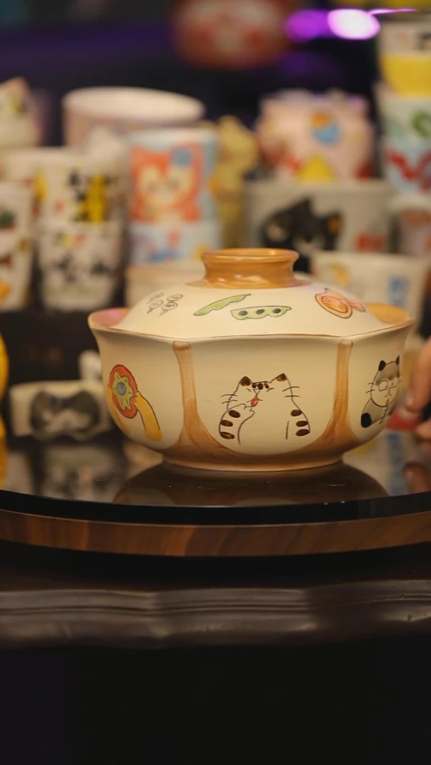【闪购商品】摆件景德镇釉下彩绘设计师款式陶瓷