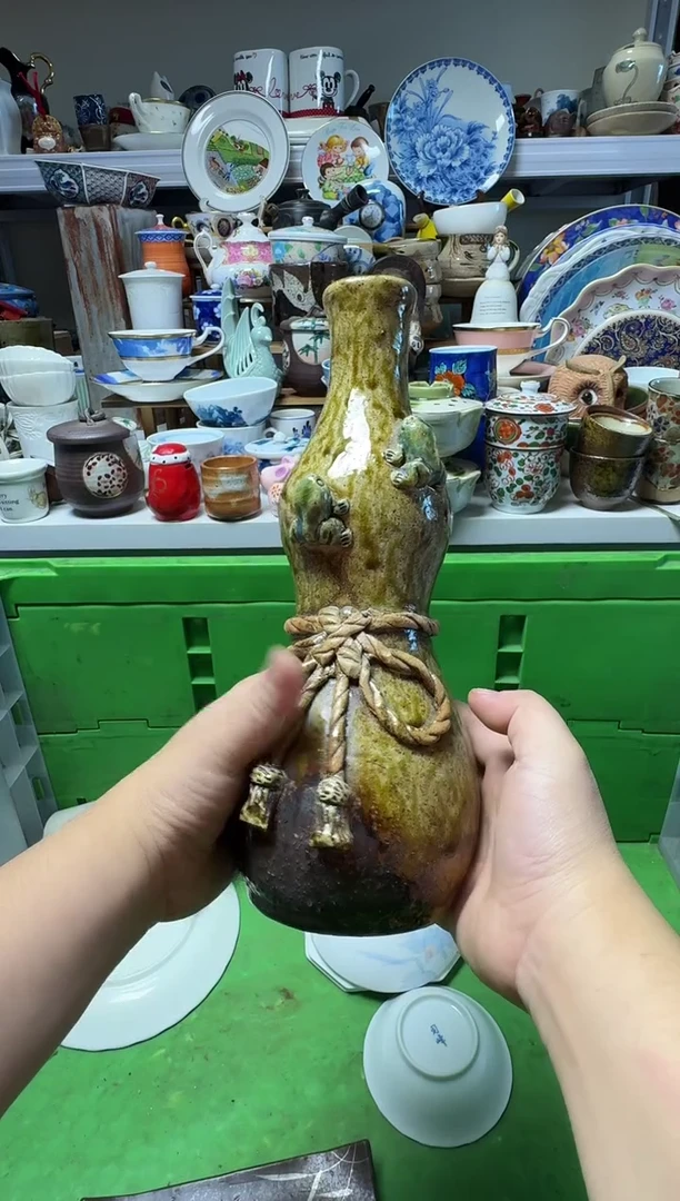 中古瓷器，默认微瑕-047，高28，带底款，粗陶的花器