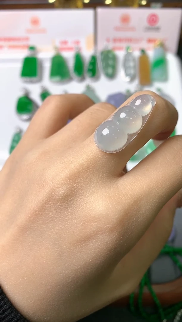 【闪购商品】定制翡翠未镶嵌裸石（镶嵌定制）