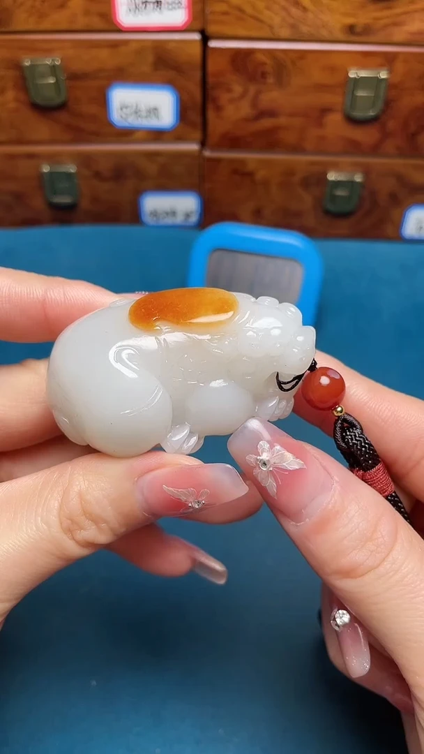 【闪购商品】和田玉把件未镶嵌和田玉