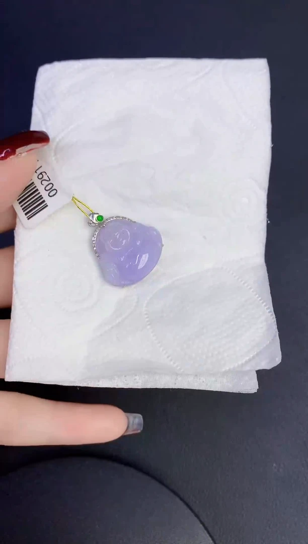 颈饰18K金镶嵌翡翠缅甸天然翡翠A货