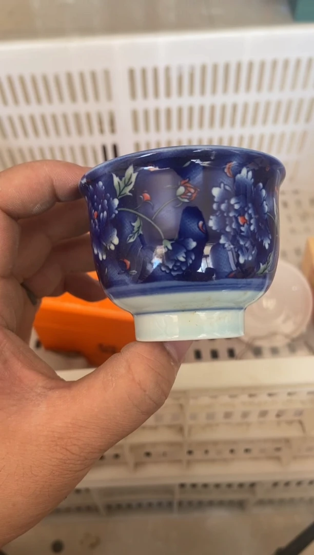 无运费险有瑕疵的摄影的产品有使用过的痕迹有点脏介意勿拍