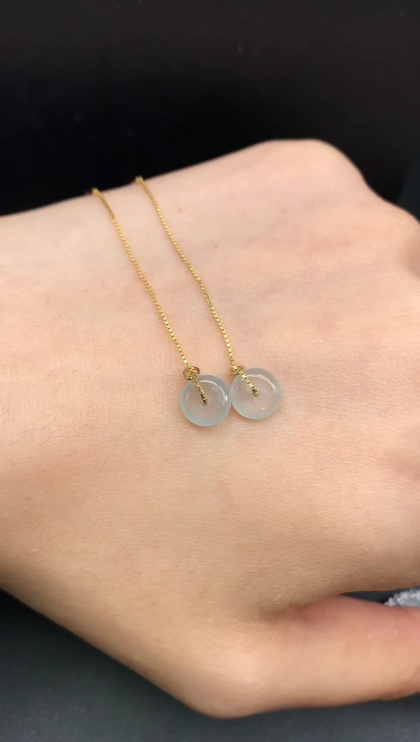 翡翠未镶嵌颈饰耳线