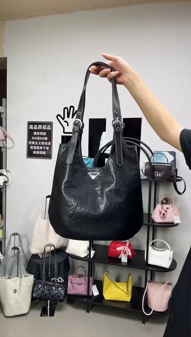 牛皮（革）彩汐轻奢女包编号：121