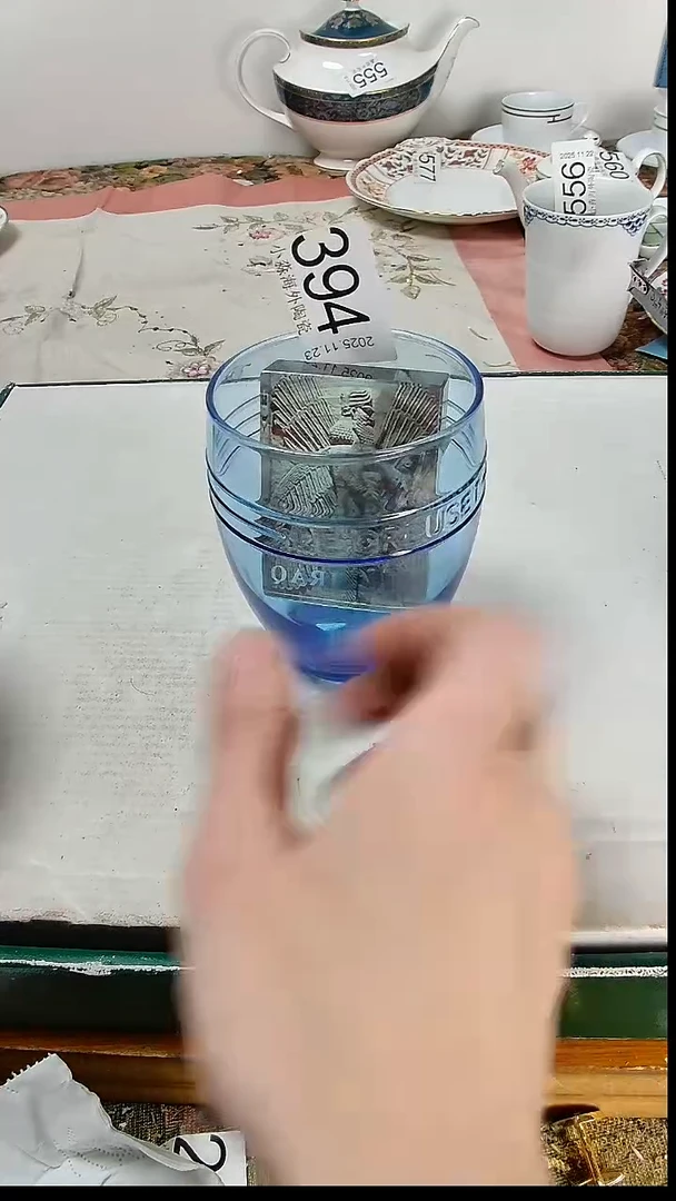 瓷片蒙***丁小淼海外陶瓷工艺品