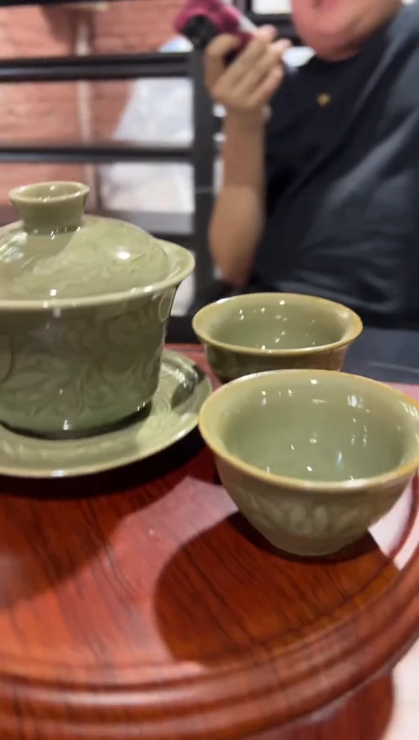 【闪购商品】微瑕】耀州窑莲纹盖碗+小杯2