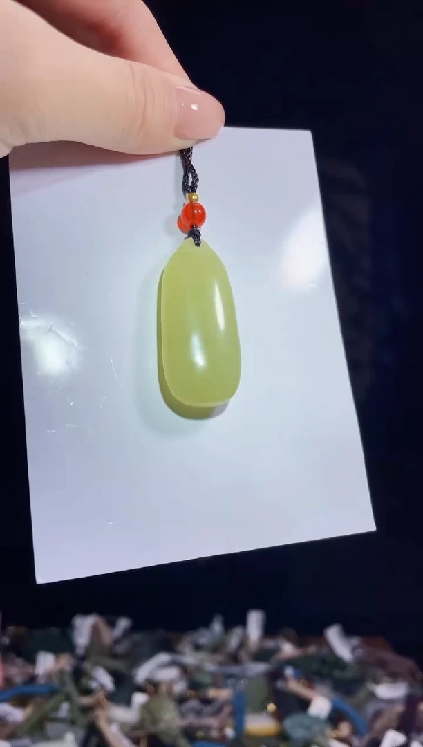 【闪购商品】和田玉颈饰未镶嵌拍一发一