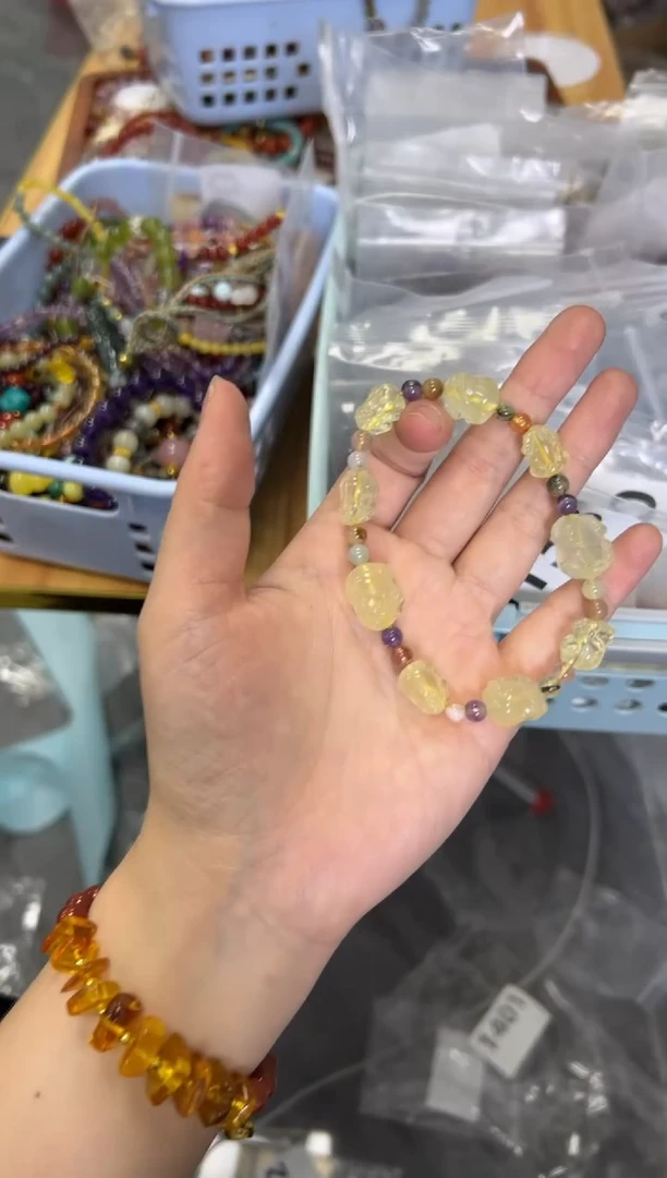 水晶手链未镶嵌康****?孤品黄水晶貔貅阵手串[0551]