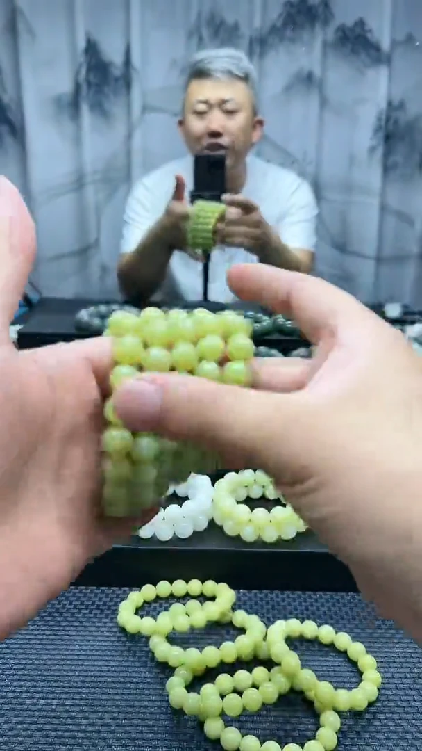 手串未镶嵌和田玉黄口卡12纯天然拍一发一