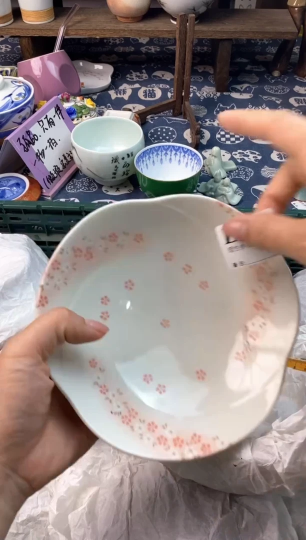瓷片[○･｀Д´･ ○][○･｀Д´･ ○]