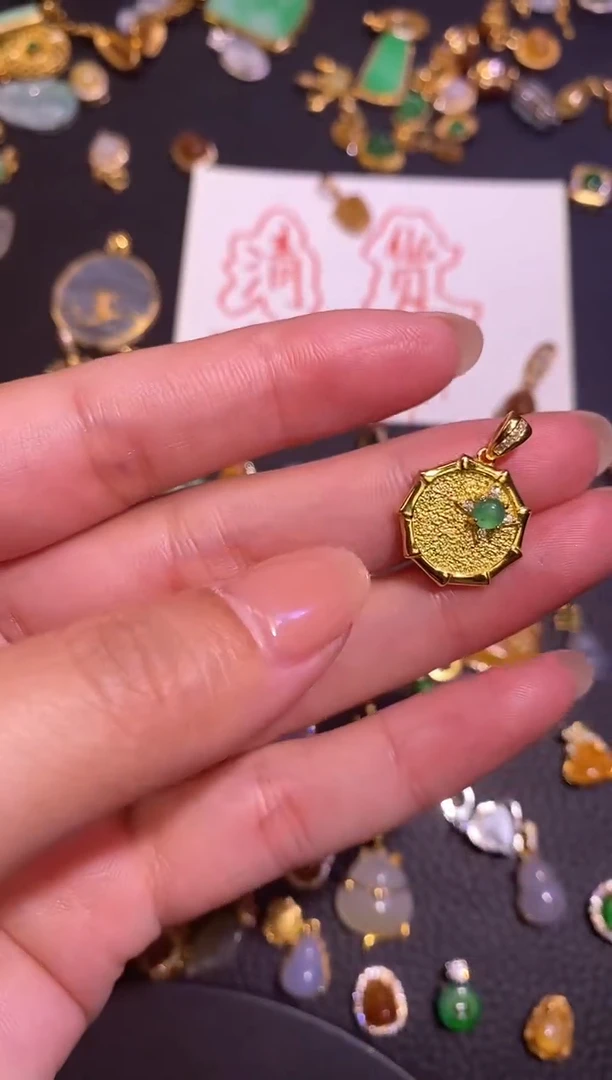 颈饰银S925镶嵌翡翠a货翡翠