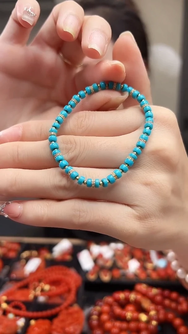 未镶嵌绿松石手链四*/18K金设计款/4mm