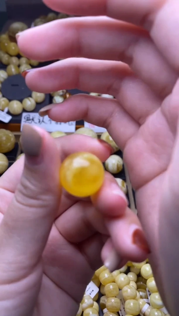 【闪购商品】琥珀裸石未镶嵌大小姐珠宝7