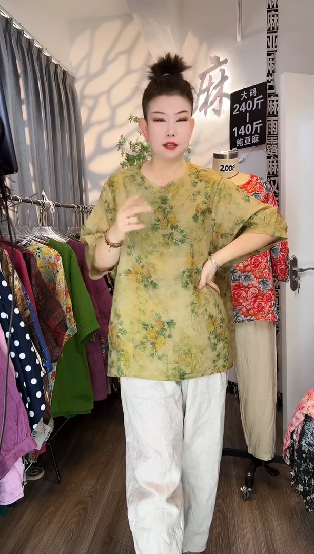 亚麻大码女装系列。