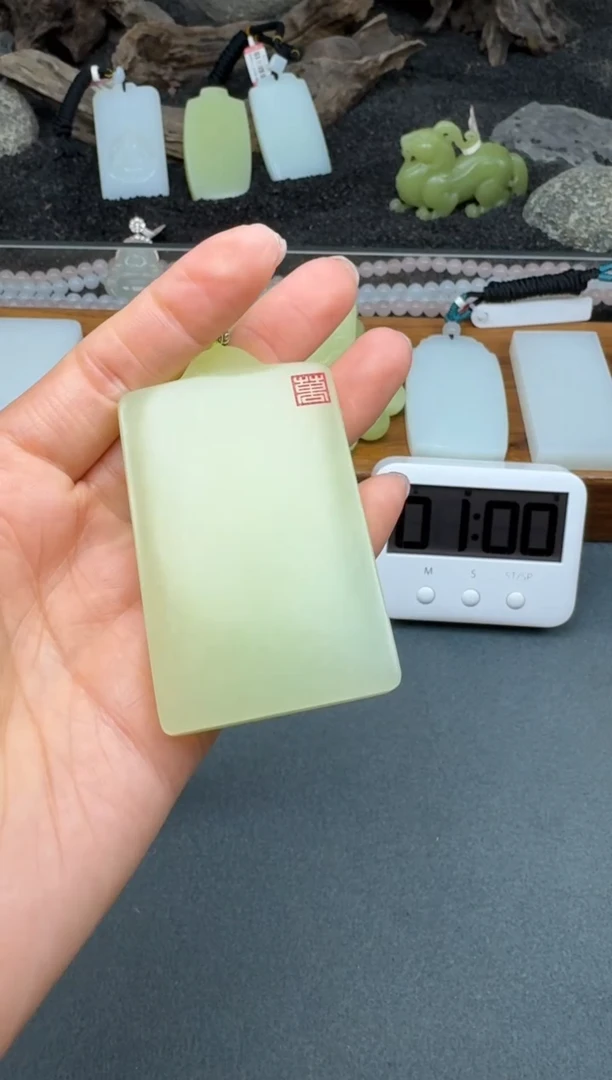 颈饰未镶嵌和田玉3