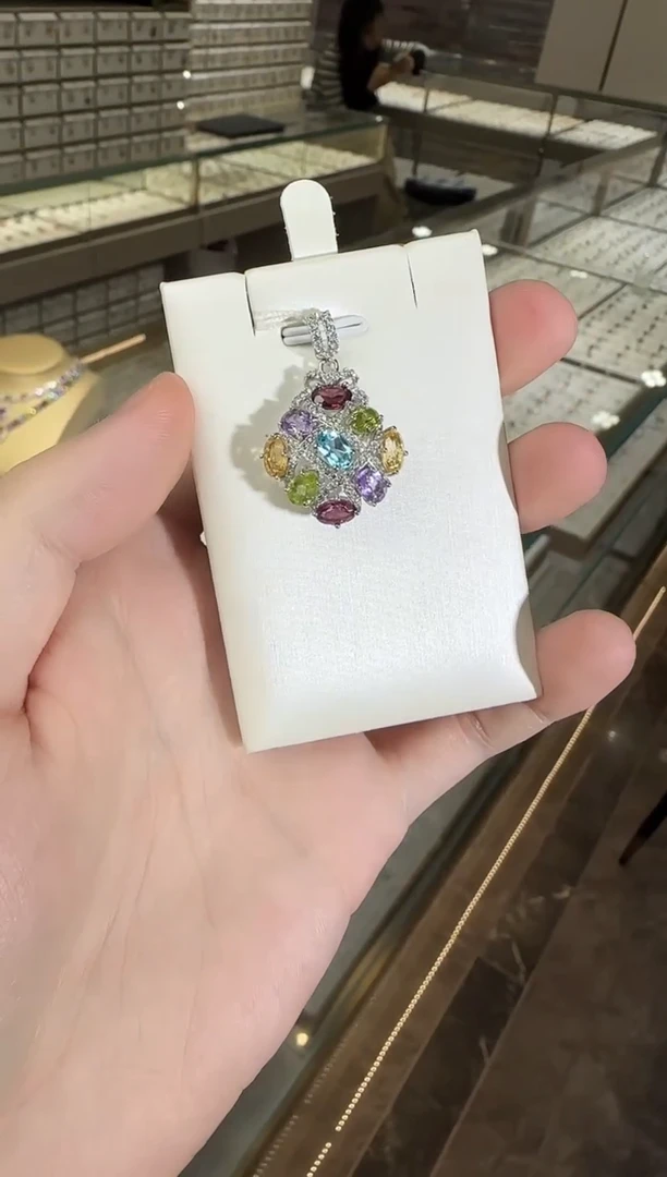 颈饰银S925镶嵌托帕石多彩宝石吊坠