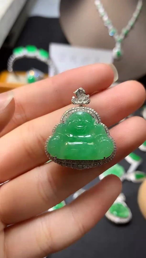 翡翠18K金镶嵌吊坠(不含链)吊坠
