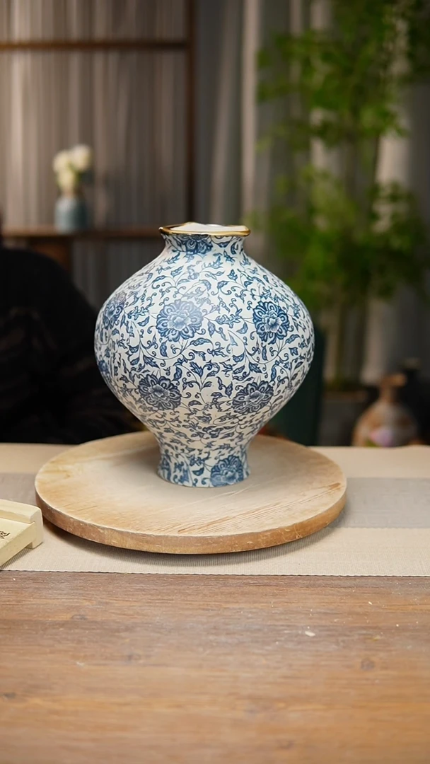 【闪购商品】陶瓷花器青花瓷缠枝莲灯笼