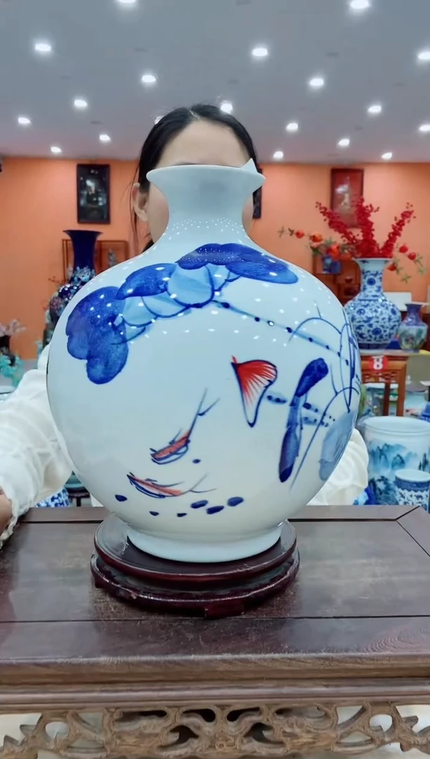 【闪购商品】摆件景德镇陶瓷花瓶A529