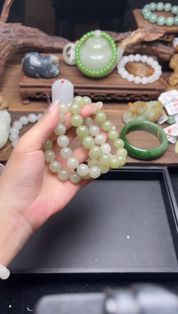 未镶嵌手串和田玉卡12多样性青花 圆珠 有瑕疵 多样性发一