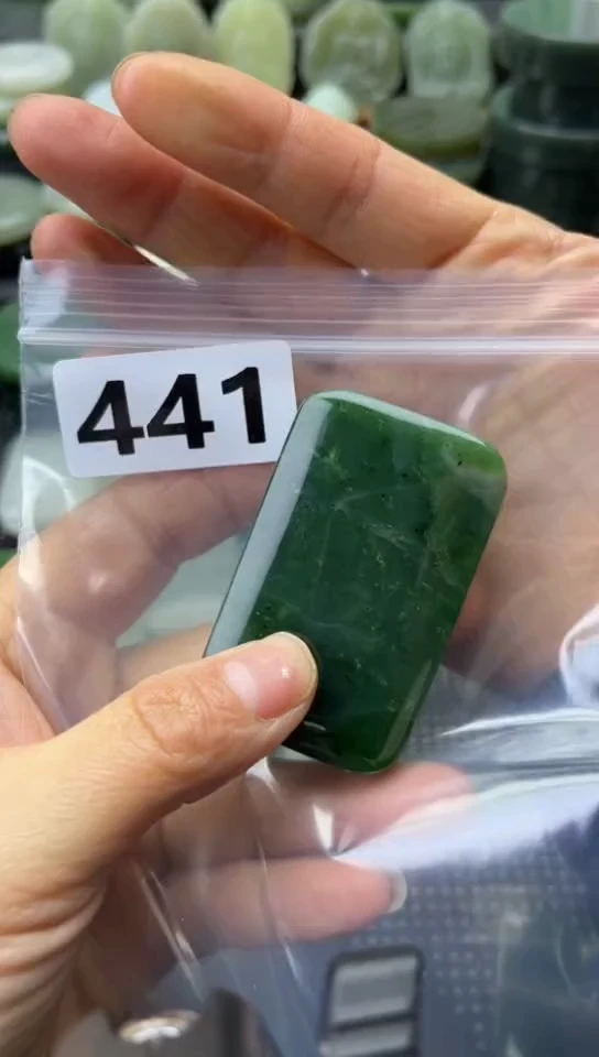 未镶嵌和田玉珠宝半成品牌子