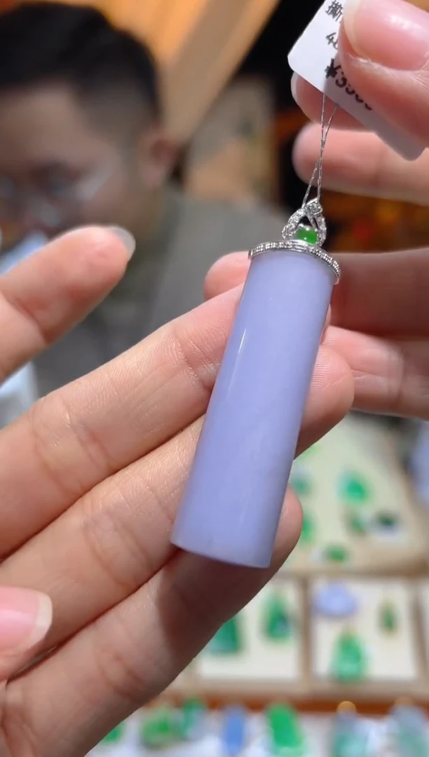 【闪购商品】翡翠颈饰18K金镶嵌假一赔三