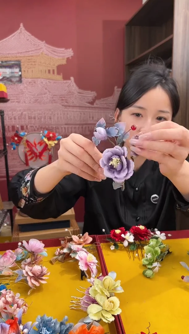 【闪购商品】刺绣非遗绒花（发饰）