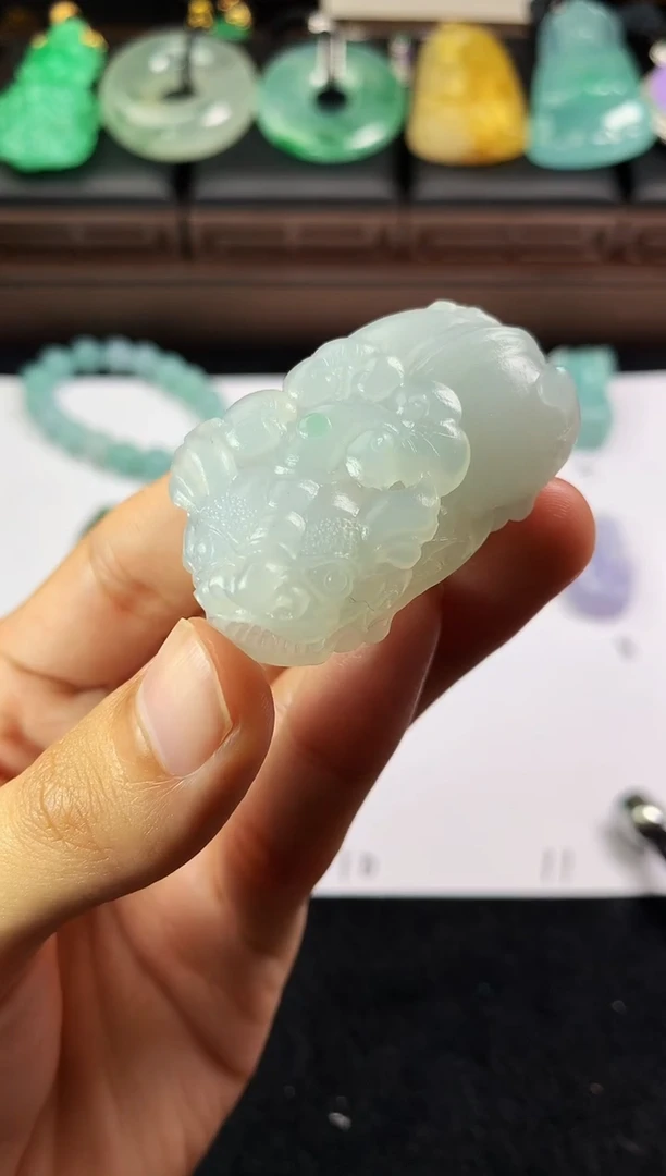 未镶嵌定制翡翠郭4069毛货不退不换