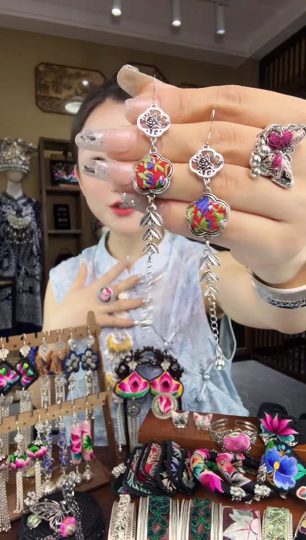 刺绣非遗刺绣民族风饰品