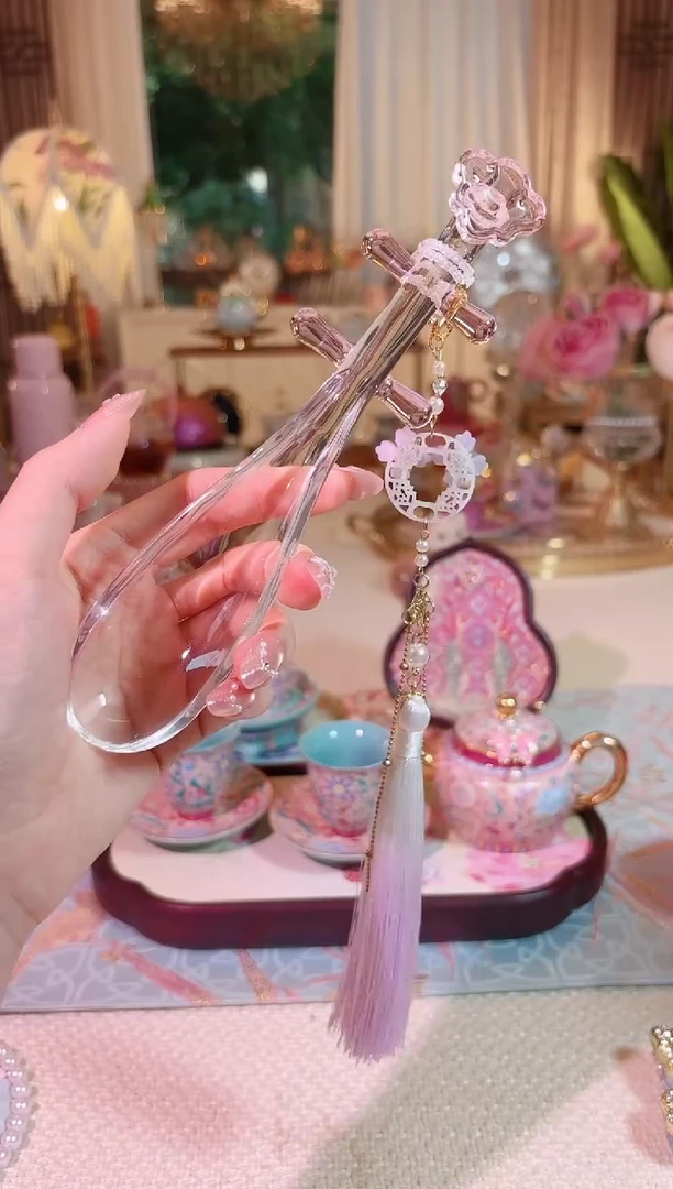 琵琶茶勺---粉色流苏---如图