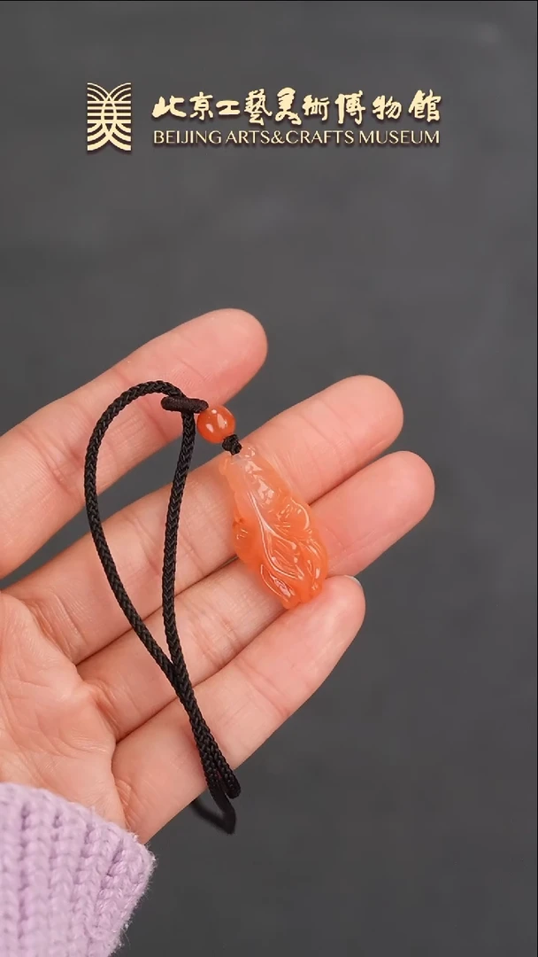 【闪购商品】南红玛瑙挂件未镶嵌B0117GMD428（多样性发货）挂件