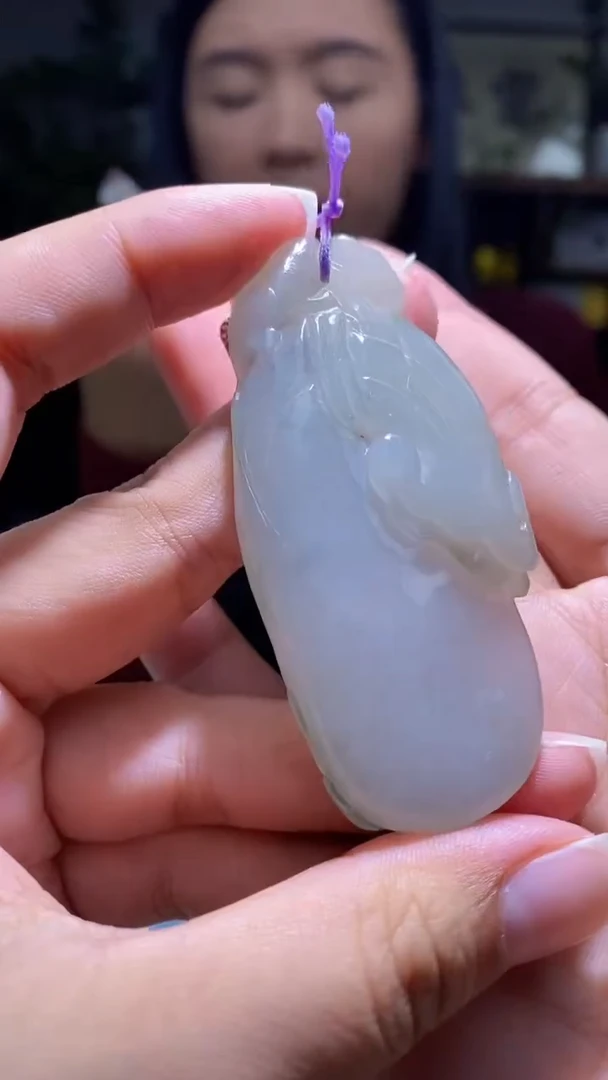 颈饰未镶嵌翡翠挂件