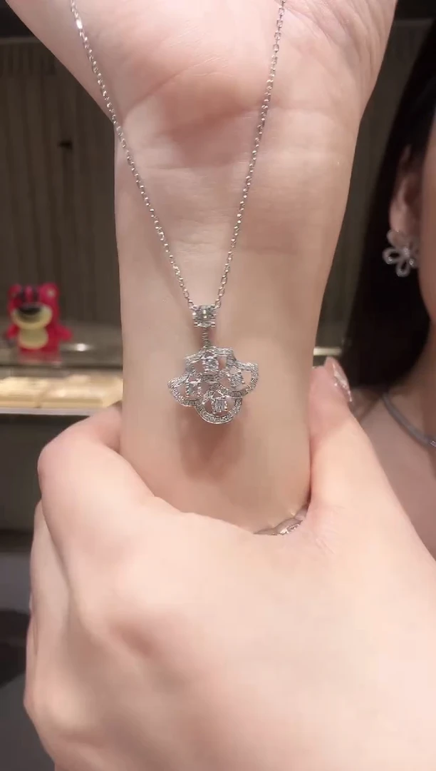 铂Pt950镶嵌项链钻石AY0144-W-45