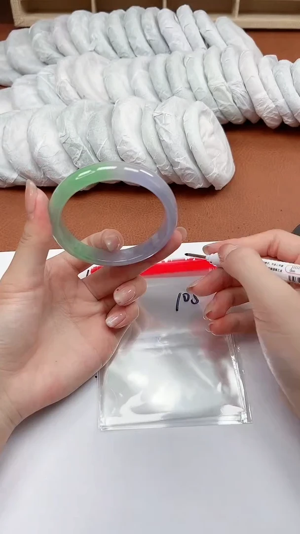 缅风精品手镯礼盒装105