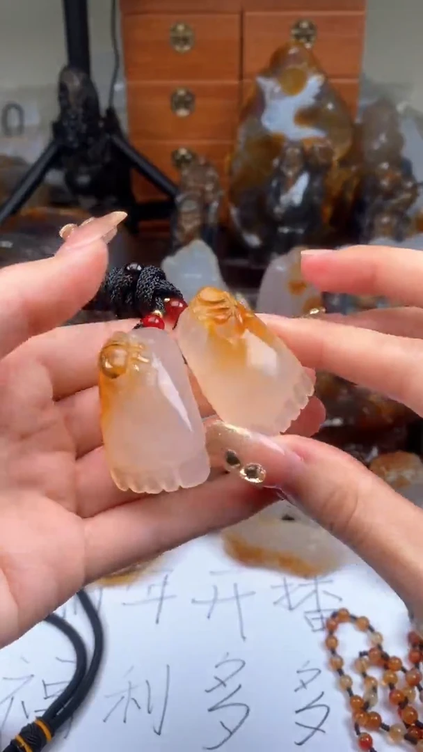 【闪购商品】玛瑙/玉髓颈饰未镶嵌AA