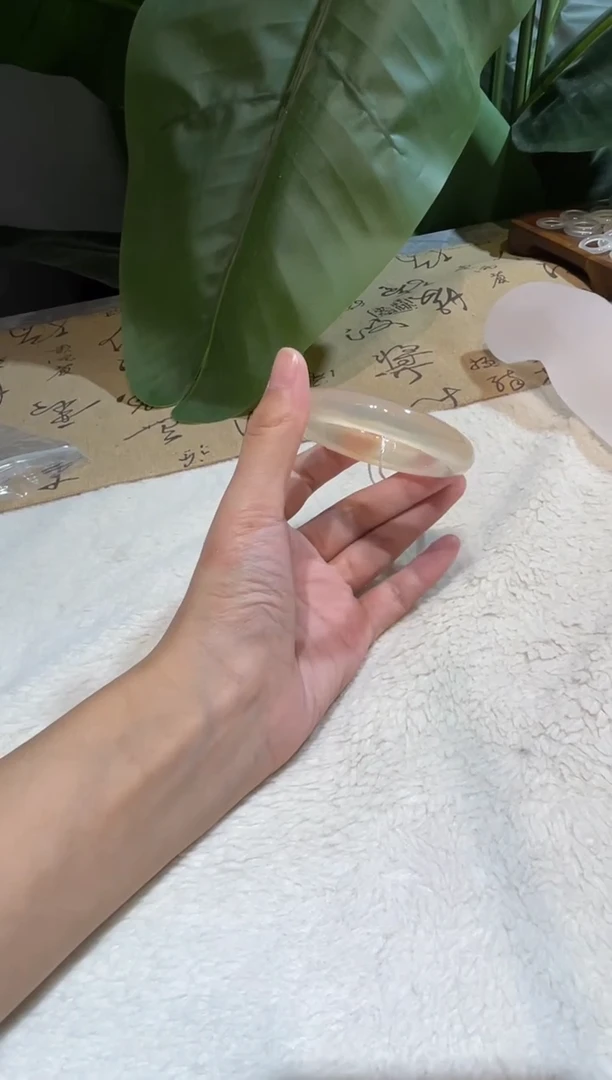 手镯玛瑙/玉髓未镶嵌52.8鉴赏期48小时