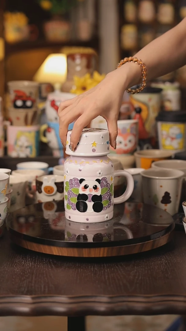 摆件景德镇釉下彩绘设计师款式陶瓷