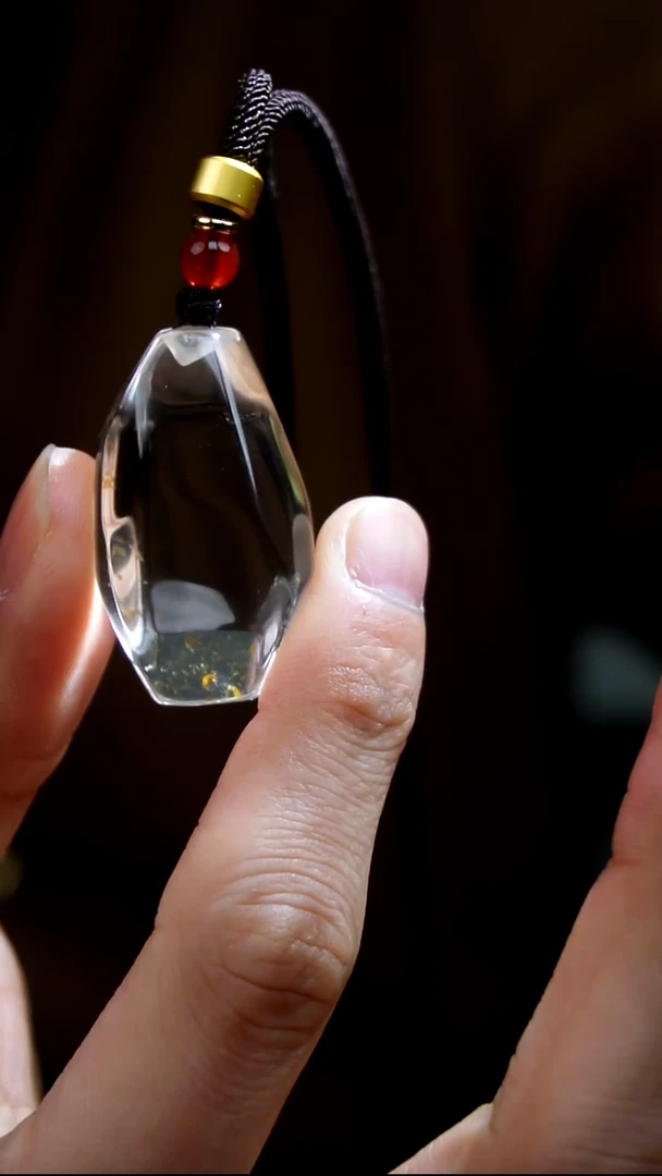 吊坠(赠链)未镶嵌水晶水晶