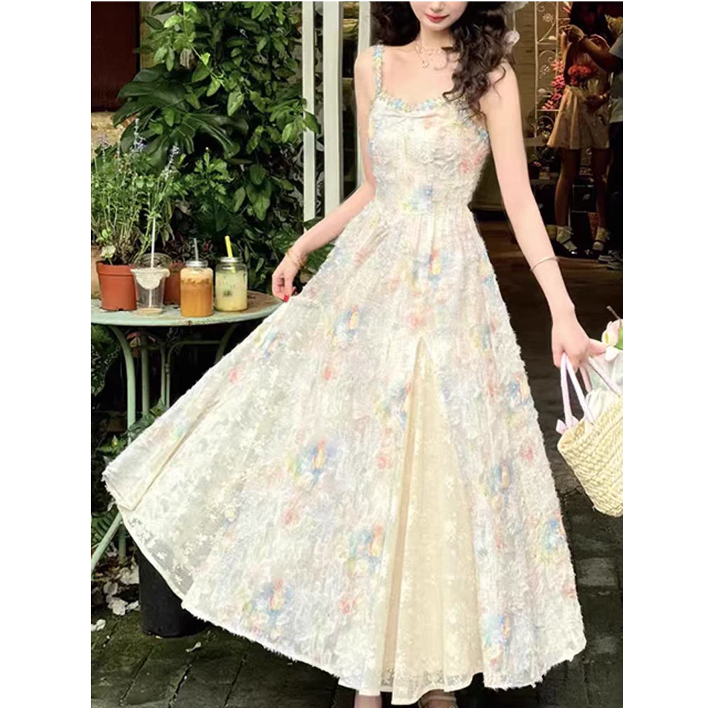 一生罗曼法式2025新款气质碎花夏季吊带连衣裙度假风收腰长裙套装