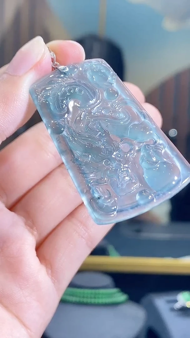 翡翠未镶嵌颈饰天然A货翡翠龙牌吊坠