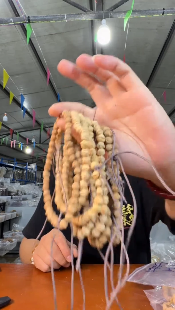 柏香籽/百香籽手串H28实物为准